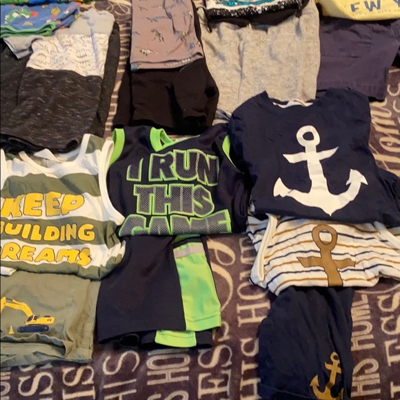 5T boys huge summer bundle! T-shirts and shorts - Picture 8 of 8